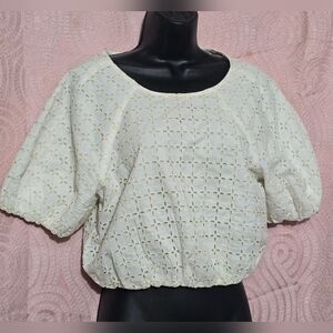 Chelsea & Violet White and Beige Eyelet Cropped Top Size M